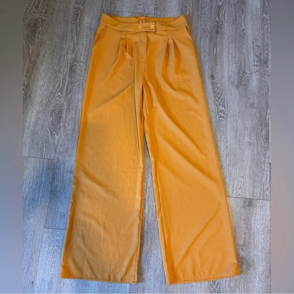 NWT Fashion Nova High-Waist Wide Leg Mustard Pants Women’s Size M Office
